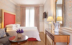 Despotiko Hotel